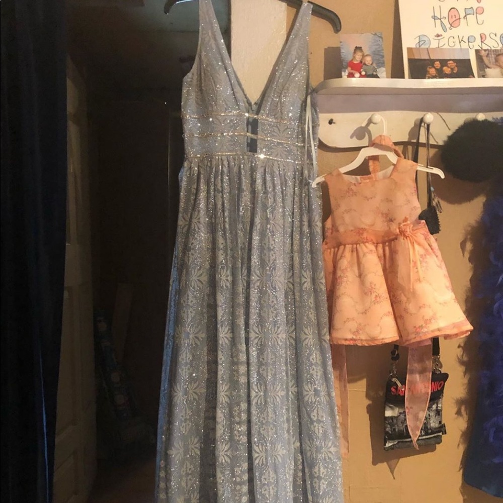 Prom dresses only worn once